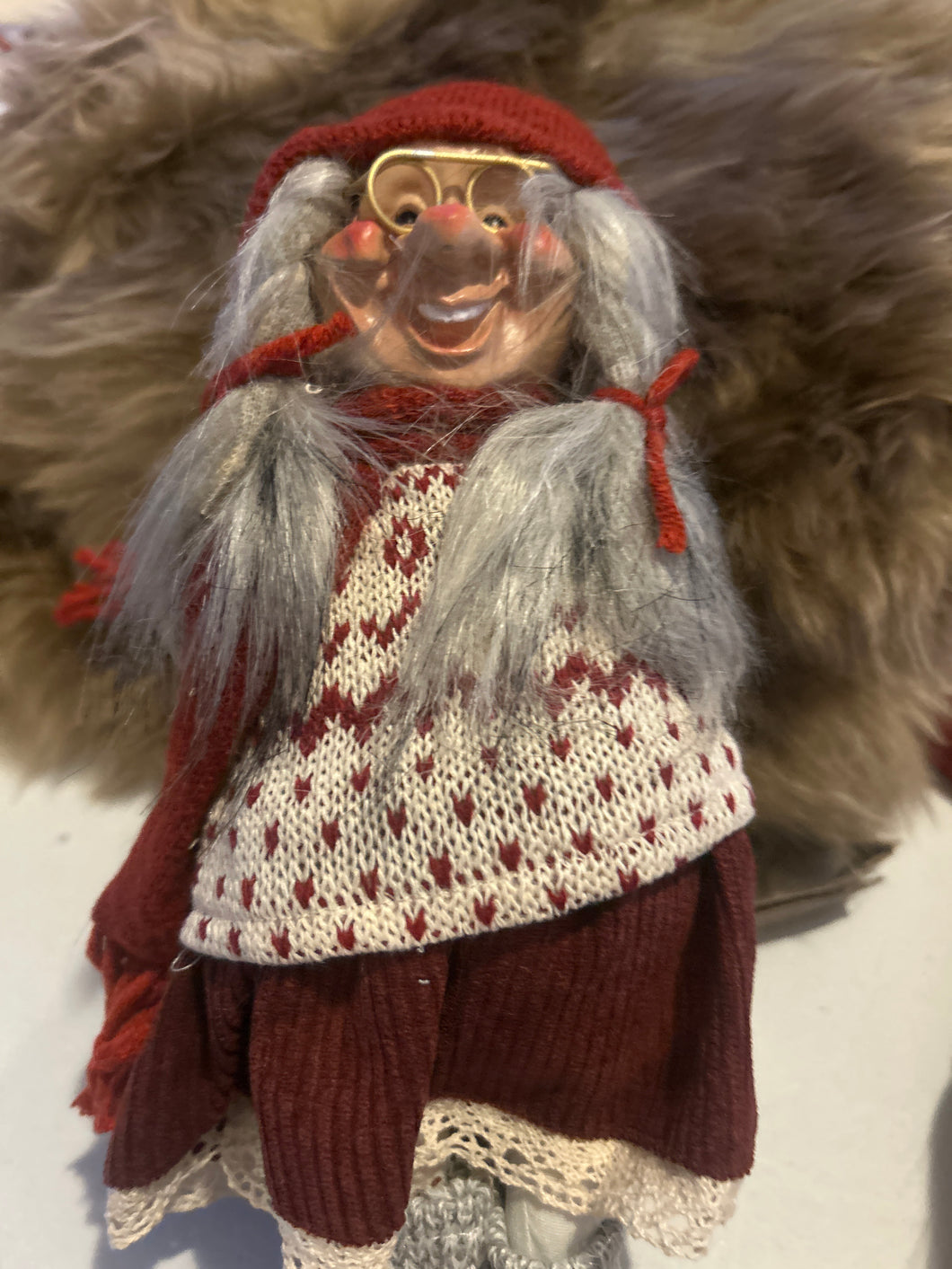 Nissemor med briller